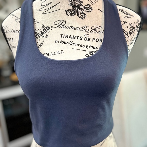 🔹EUC - QUINCE ULTRA -SOFT SCOOP-NECK LONGLINE BRA - Picture 1 of 10